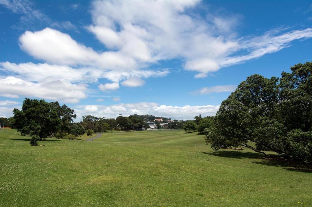 Motel 80 Auckland Exterior foto